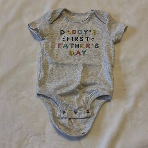 Daddy’s first Father’s Day onesie